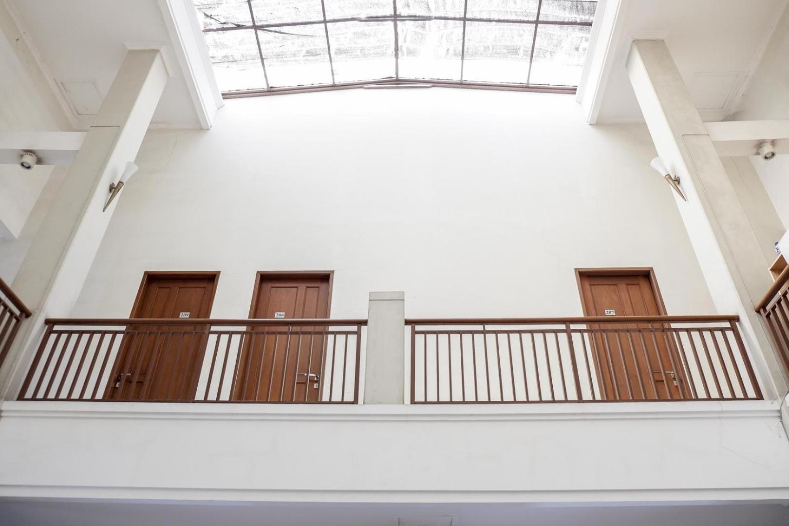 Reddoorz Near Supermall Karawaci 2 Tangerang Buitenkant foto